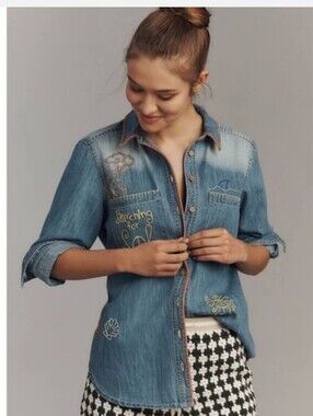 Nwt ANTHROPOLOGIE Pilcro Long-Sleeve Embroidered Icon Denim Buttondown Shirt Xs